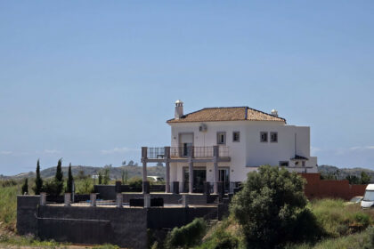 e5c9a569f1eb47ec72a71724c0b52402 - 14