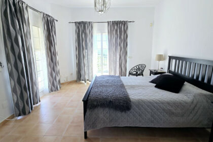 e5c9a569f1eb47ec72a71724c0b52402 - 34