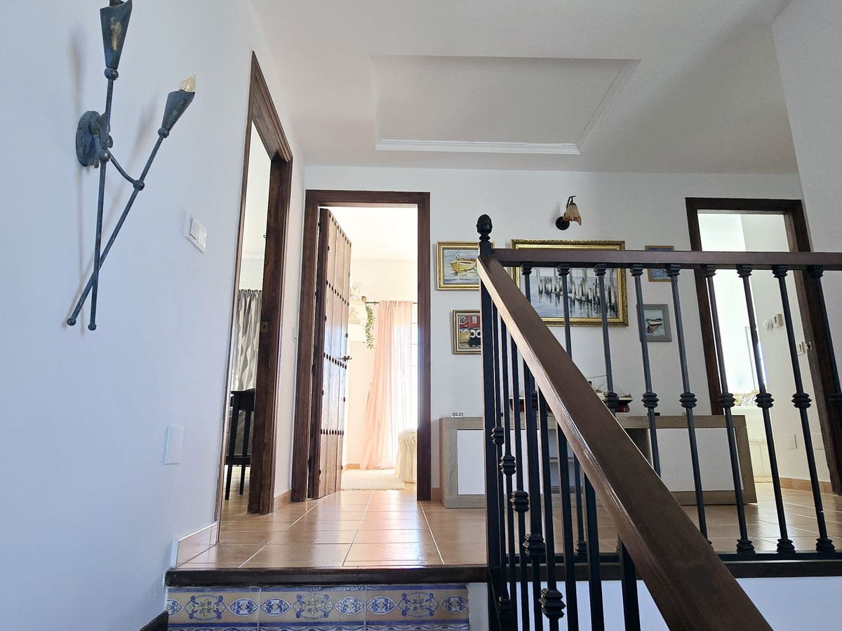 e5c9a569f1eb47ec72a71724c0b52402 - 43