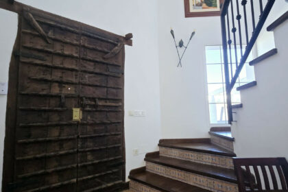 e5c9a569f1eb47ec72a71724c0b52402 - 44