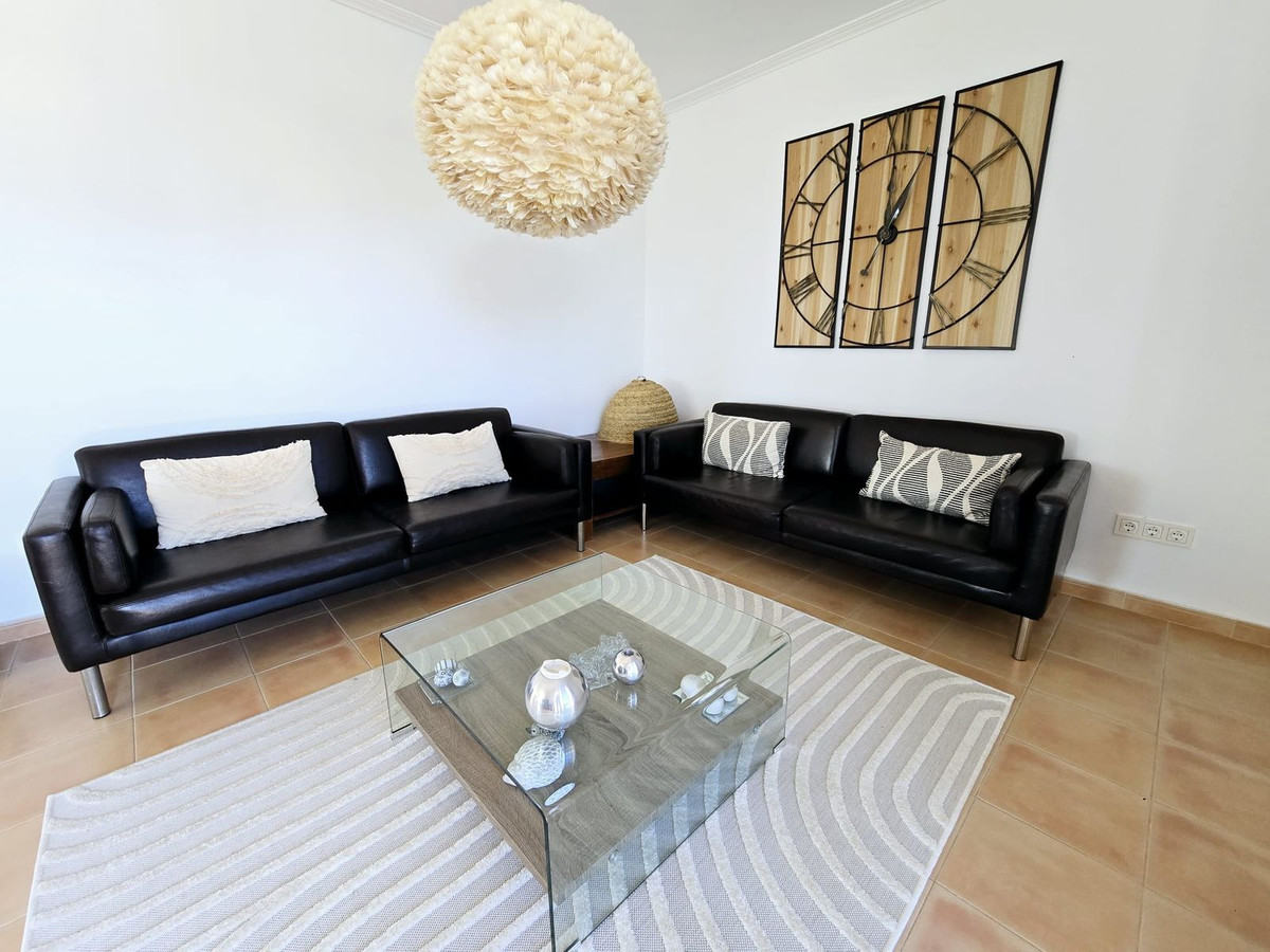 e5c9a569f1eb47ec72a71724c0b52402 - 48