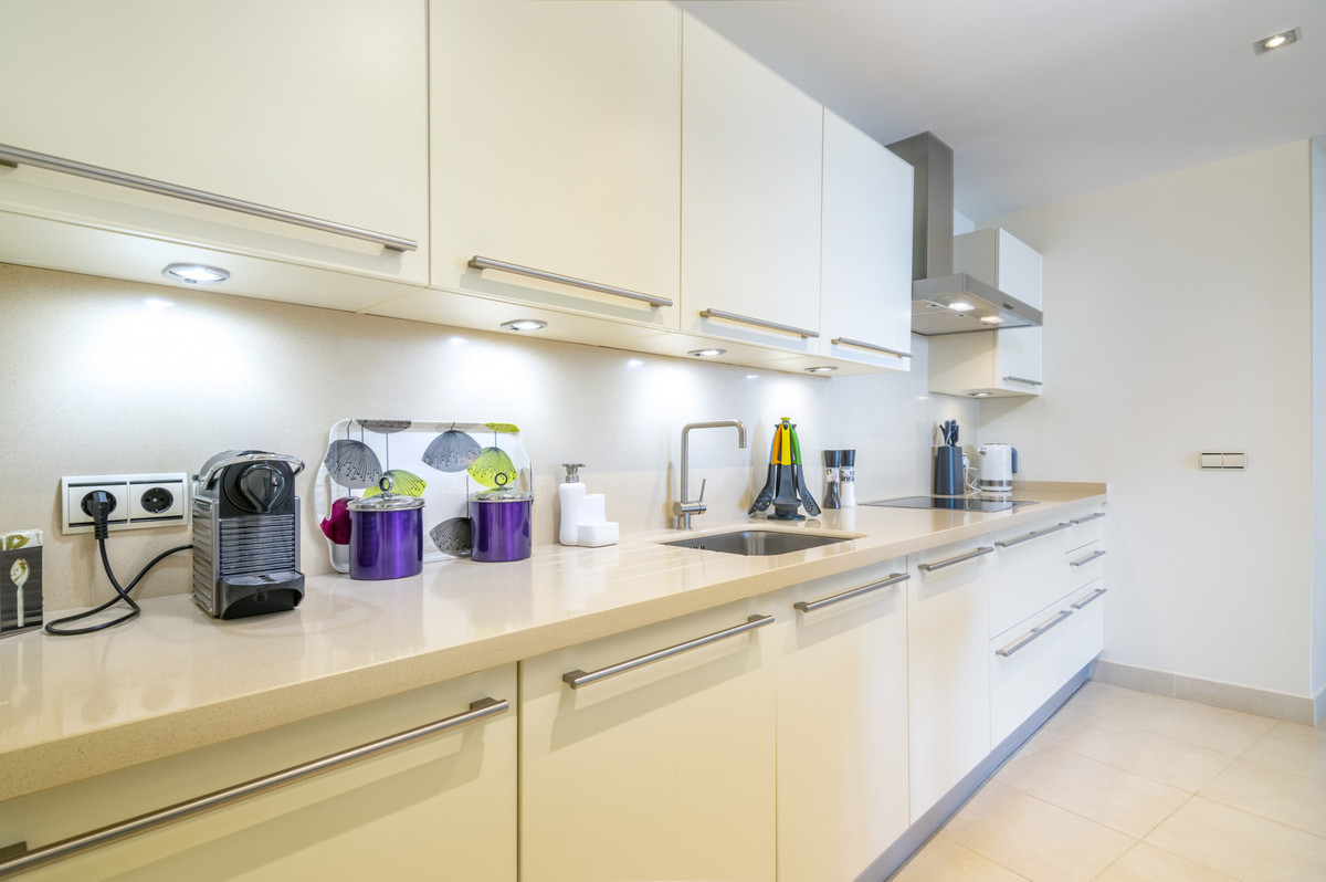 e5d119486057402ecfafed468f4d83aa - 17