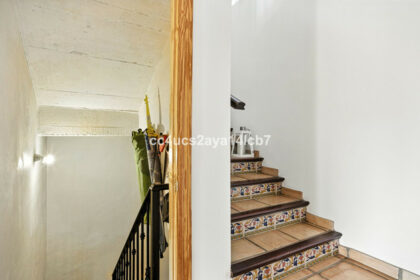 e6a4285671e59c813ceb89d95d58c55e - 29