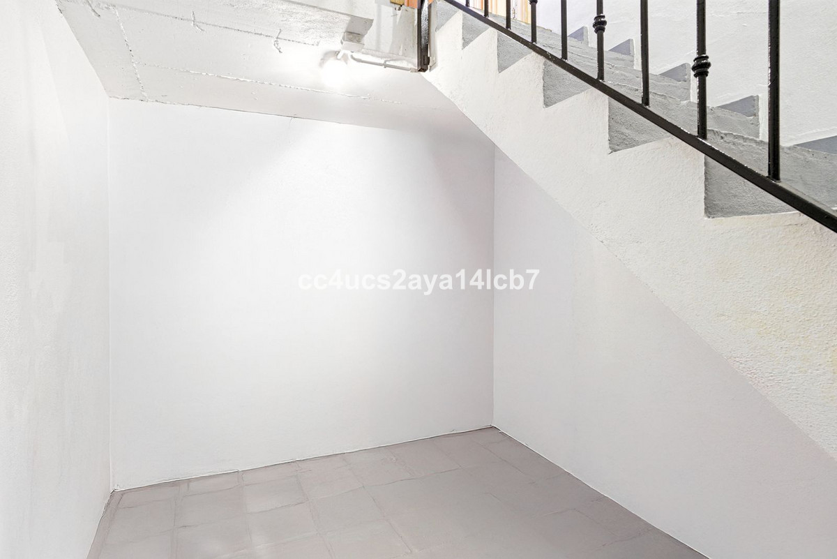 e6a4285671e59c813ceb89d95d58c55e - 30