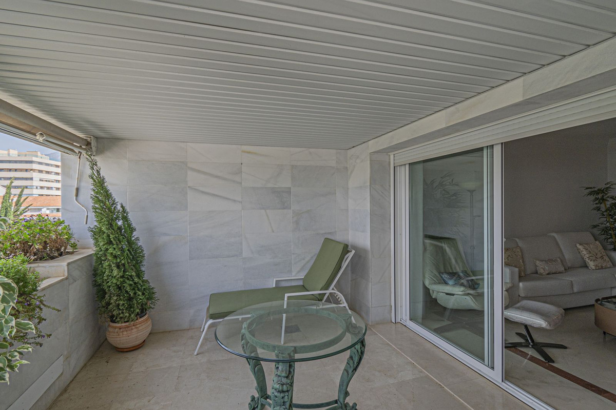 e6d11c4296ac62a08224cd3bb944c687 - 15