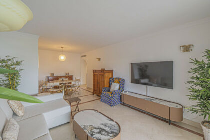 e6d11c4296ac62a08224cd3bb944c687 - 2