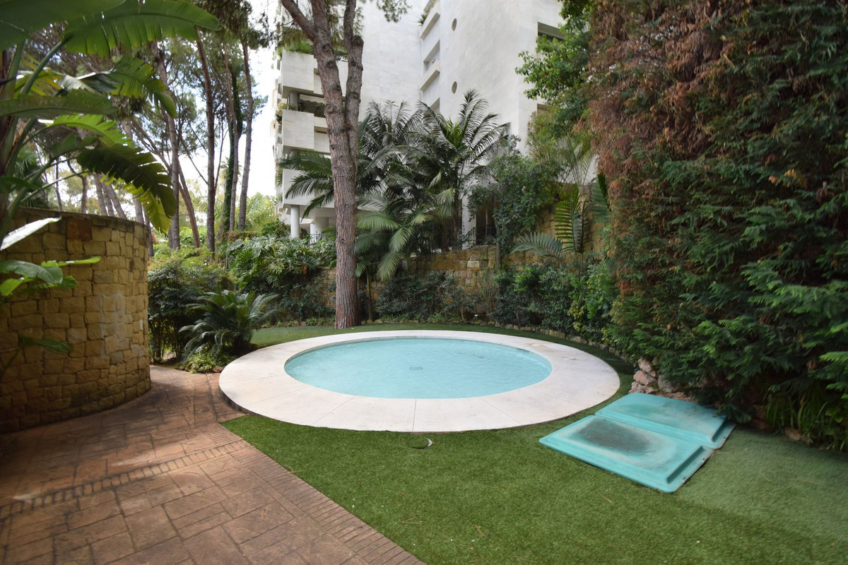 e6d11c4296ac62a08224cd3bb944c687 - 5