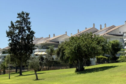 e6ed976541101d0af67ec2c2c940d439 - 31