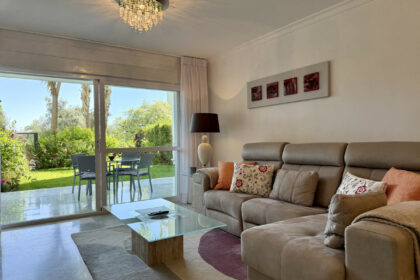 e6ed976541101d0af67ec2c2c940d439 - 8