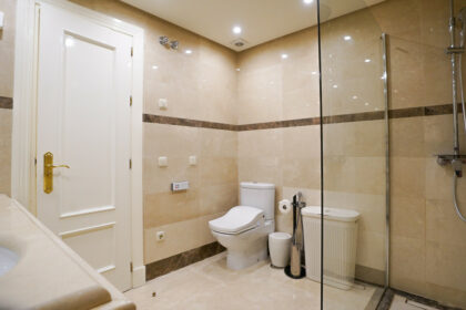 e6fd859f7a6aa9efc58f8d917f6902fd - 12