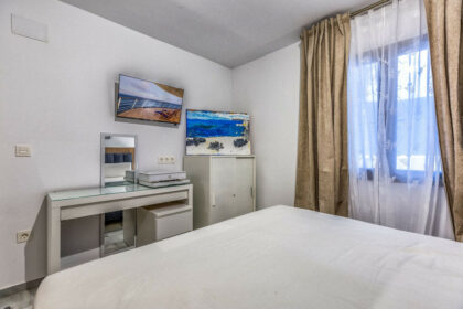 e73b71baa2f3b4088d145f57909b0ed1 - 15