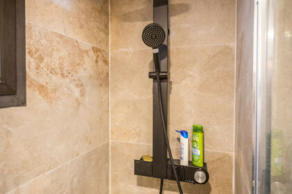 e73b71baa2f3b4088d145f57909b0ed1 - 17