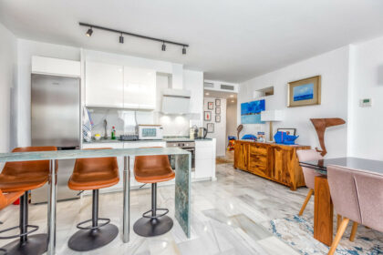 e73b71baa2f3b4088d145f57909b0ed1 - 3