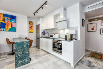 e73b71baa2f3b4088d145f57909b0ed1 - 5