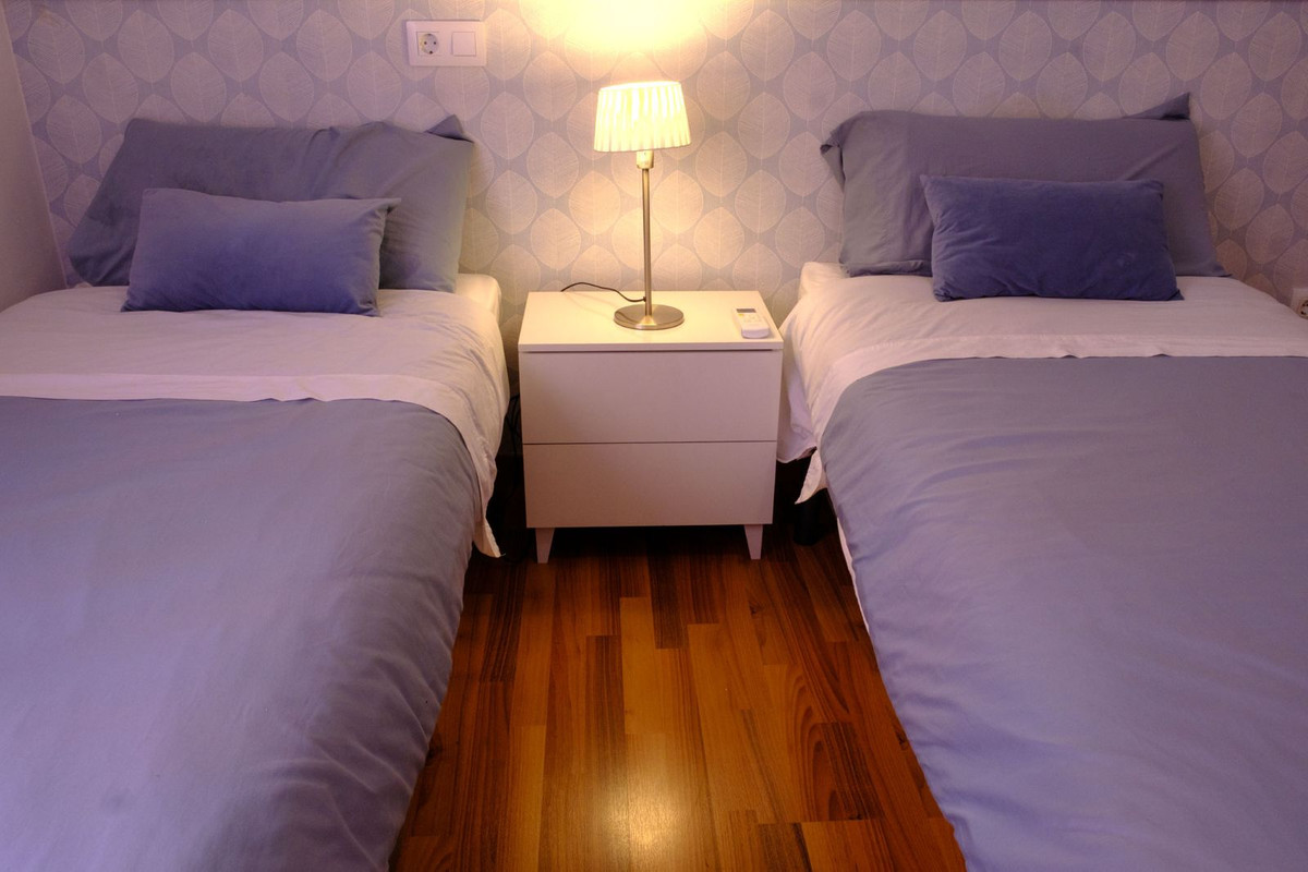 e79dc41ec0a7e7468bb29d4ba5303069 - 11