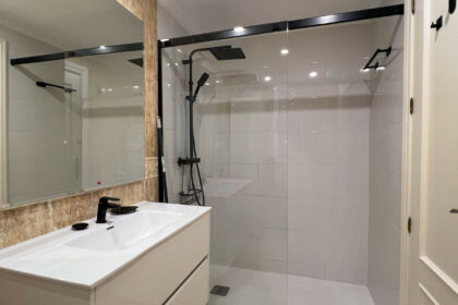 e79dc41ec0a7e7468bb29d4ba5303069 - 15