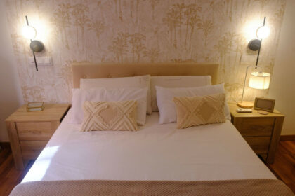 e79dc41ec0a7e7468bb29d4ba5303069 - 7