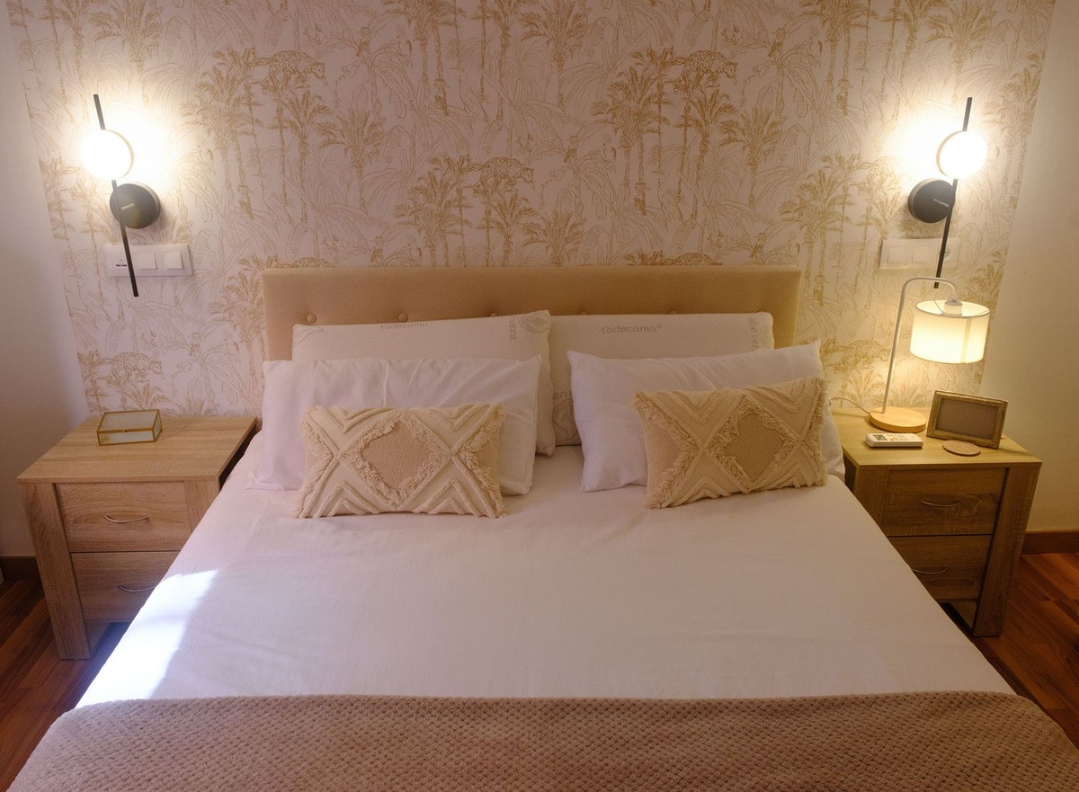 e79dc41ec0a7e7468bb29d4ba5303069 - 7