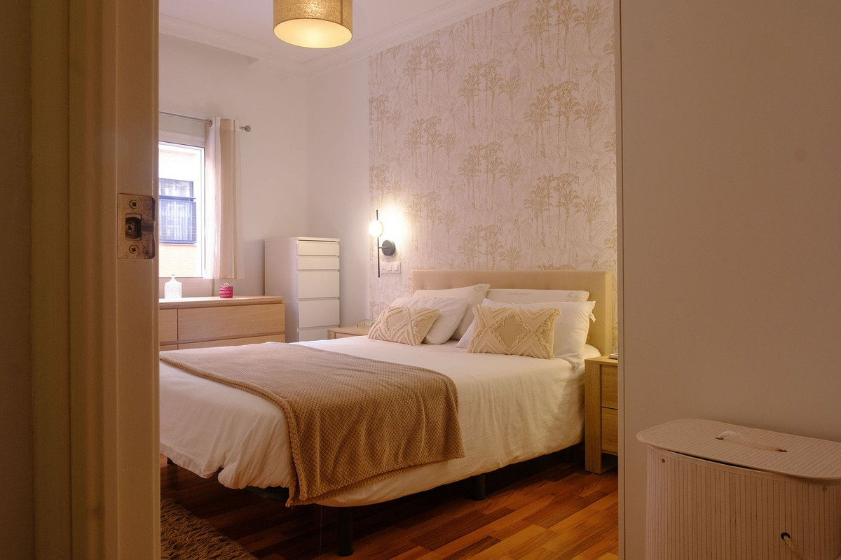 e79dc41ec0a7e7468bb29d4ba5303069 - 9