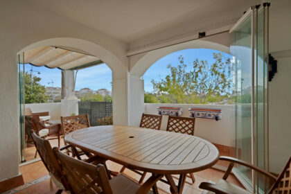 e7b0c9543755d8b72c48a09e1a8d0e01 - 10