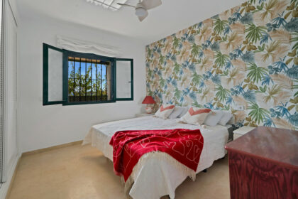 e7b0c9543755d8b72c48a09e1a8d0e01 - 20