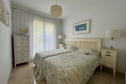 e7b3ea332461863108861386b7c5c056 - 16