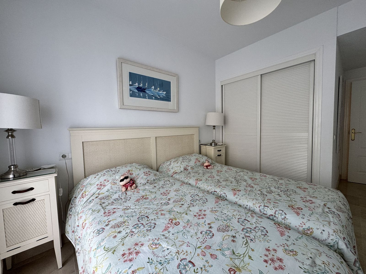 e7b3ea332461863108861386b7c5c056 - 17