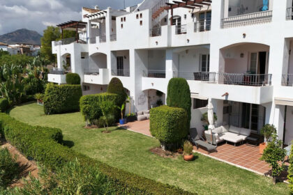 e7b3ea332461863108861386b7c5c056 - 27