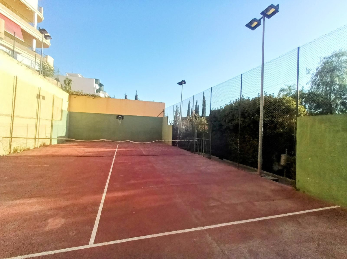 e7c6e4e3691f859b8b1600060ddfd91f - 33