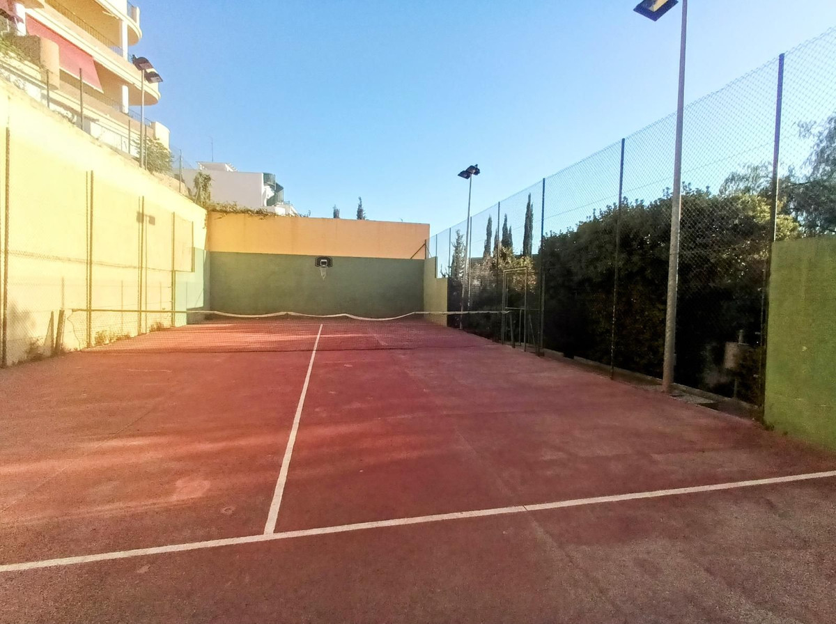 e7c6e4e3691f859b8b1600060ddfd91f - 34