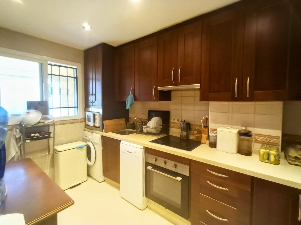 e7c6e4e3691f859b8b1600060ddfd91f - 4