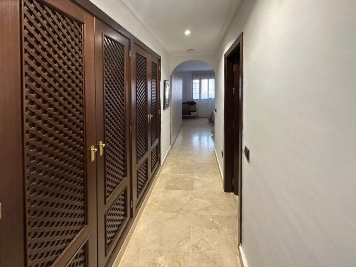 e7cd131df949a0293ebabcc493f1bbbd - 13