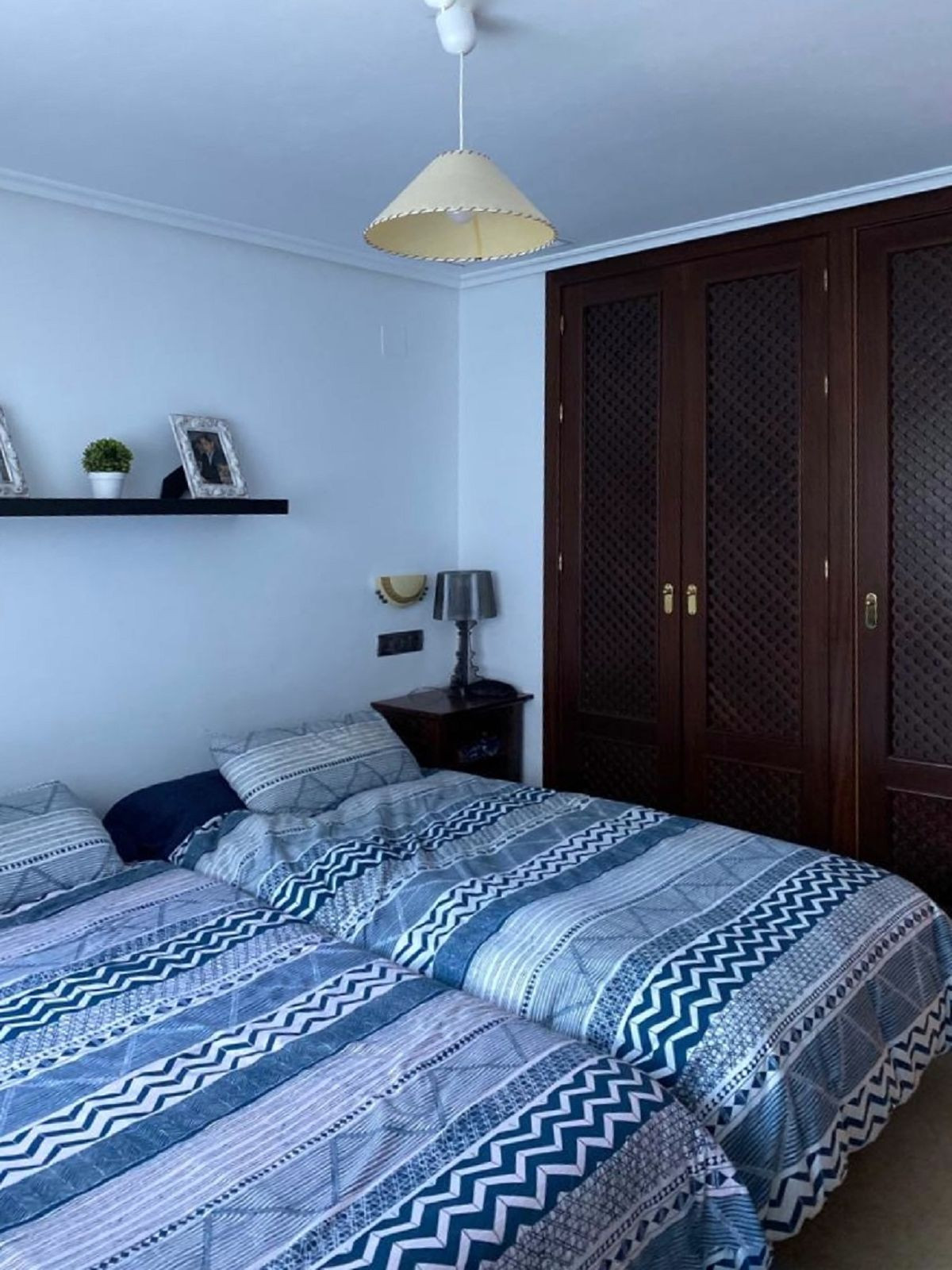 e7cd131df949a0293ebabcc493f1bbbd - 18