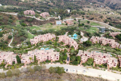 e7cd131df949a0293ebabcc493f1bbbd - 46