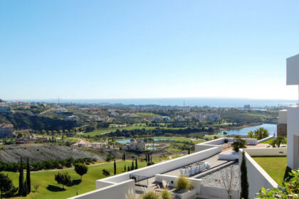 e817958db745c8e5585a2e28c1b5329f - 14