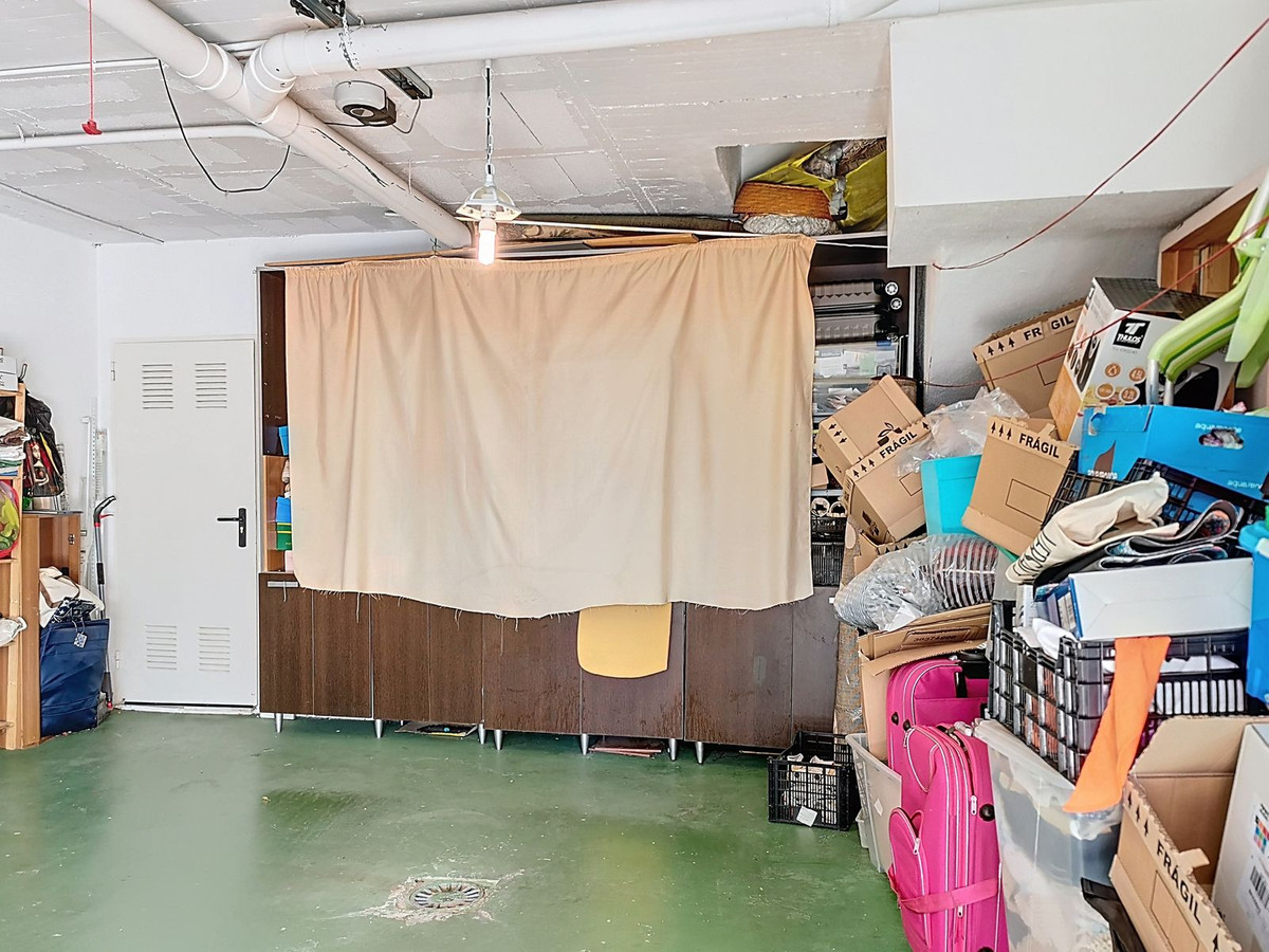 e837877b8e78ddb52e298cb9a8e38cd7 - 19