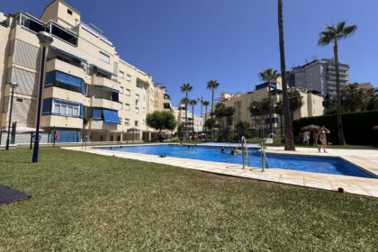 e88c8f22ae0ec344e9fd631750ca58df - 17