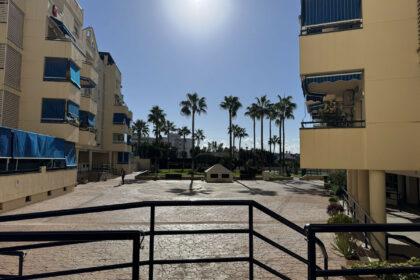 e88c8f22ae0ec344e9fd631750ca58df - 20