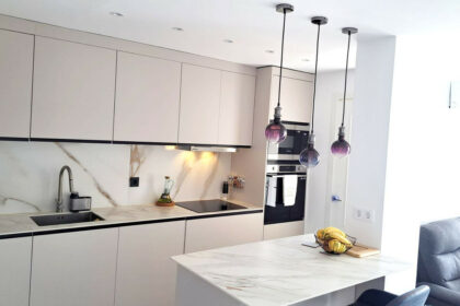 e8b6d2a33e4822c70145bd0c6279a53a - 10