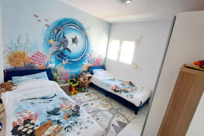 e8b6d2a33e4822c70145bd0c6279a53a - 3