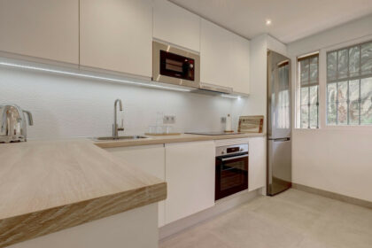 e8e9a4700aaee15b0cc1a395e88e8200 - 10