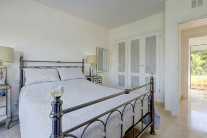 e8e9a4700aaee15b0cc1a395e88e8200 - 29