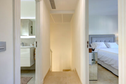 e8e9a4700aaee15b0cc1a395e88e8200 - 39