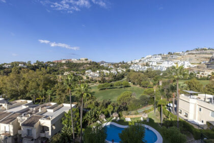 e8e9a4700aaee15b0cc1a395e88e8200 - 55