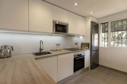 e8e9a4700aaee15b0cc1a395e88e8200 - 9