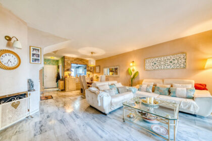 e91045fde167f6516c6995254f7911f9 - 12