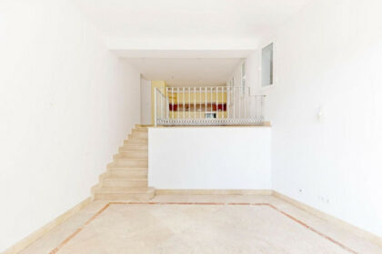 e9ba79aea4ad2e97371755142bf3f501 - 15