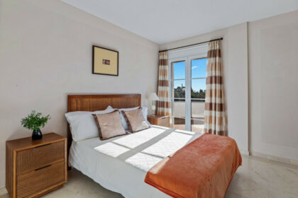 e9e4d225a97ada777776973bdf6567f0 - 27