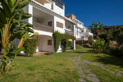 e9e4d225a97ada777776973bdf6567f0 - 28