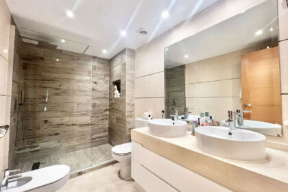 ea7a95aa6ee29fa5862f0ebfb5ccc8a1 - 17